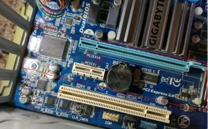 Hakowanie PCI Express (PCIe)