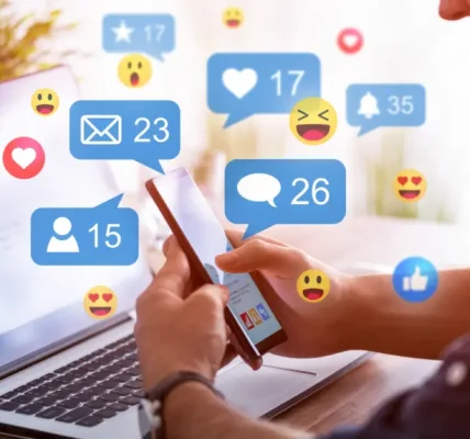 Social Media w 2023: Ewolucja i Dominujące Platformy