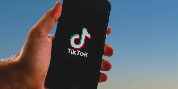Ustawienia ochrony w serwisie TikTok: Jak zadbać o swoje bezpieczeństwo i prywatność na platformie