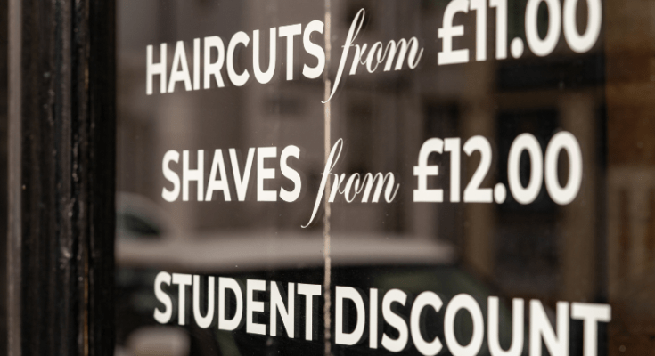 Ile kosztują barberskie usługi w Poznaniu?