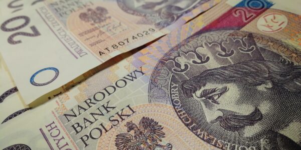 Jak Skutecznie Radzić Sobie z Komornikiem: Kluczowe Wskazówki i Prawa Dłużnika