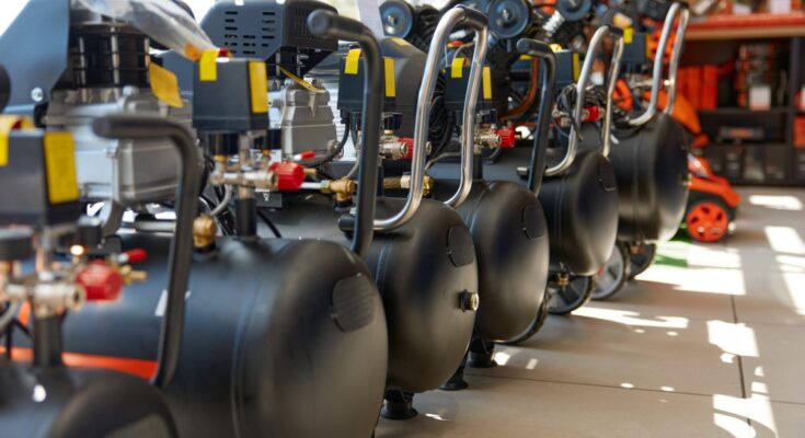 Sprężarki tłokowe do małych zakładów – jak wybrać odpowiedni model?