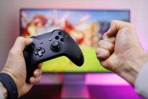 Bezpieczeństwo i stabilność gier w Windows 12: Jak system operacyjny zapewnia płynne i bezpieczne doświadczenia gamingowe