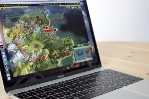 MacBook jako platforma do gier w chmurze – czy Apple może stać się gamingowym gigantem?
