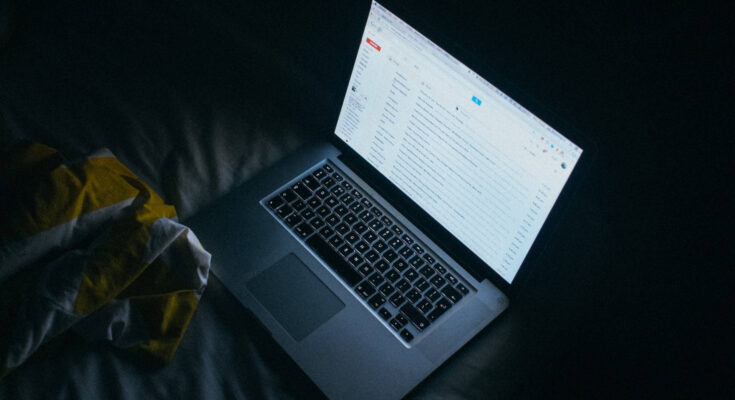 Najlepsze porady i triki dotyczące macOS – Optymalizacja i ukryte funkcje