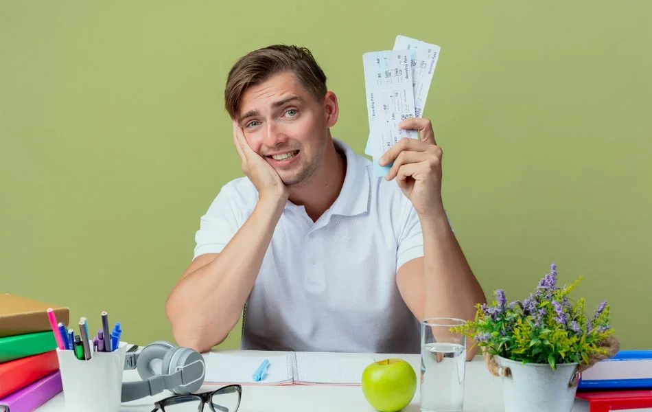 Omówienie czynników wpływających na zdolność kredytową – historia kredytowa, dochody i zadłużenie