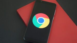 Omówienie funkcji ułatwień dostępu w Chrome: Czytnik ekranu, powiększanie i sterowanie głosowe