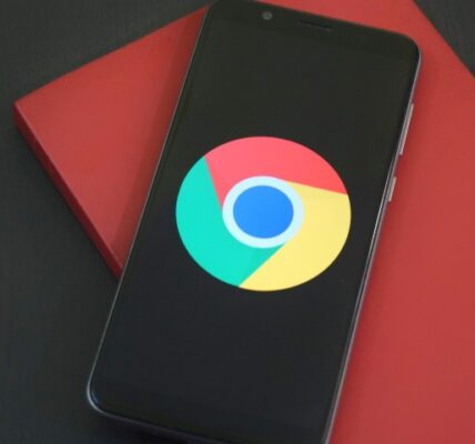 Omówienie funkcji ułatwień dostępu w Chrome: Czytnik ekranu, powiększanie i sterowanie głosowe