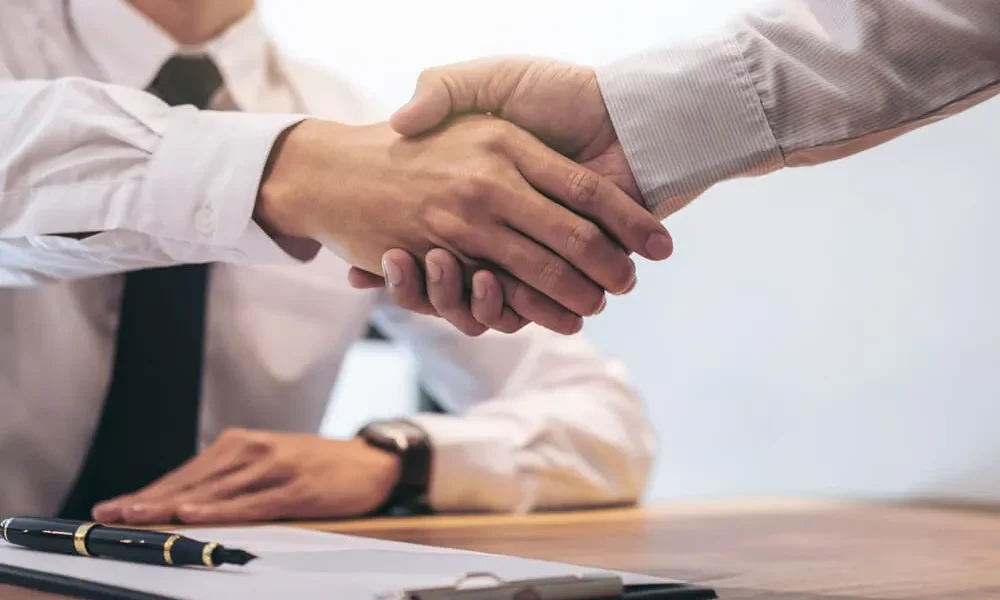 Omówienie procesu ubiegania się o kredyt hipoteczny: od wyboru oferty po podpisanie umowy