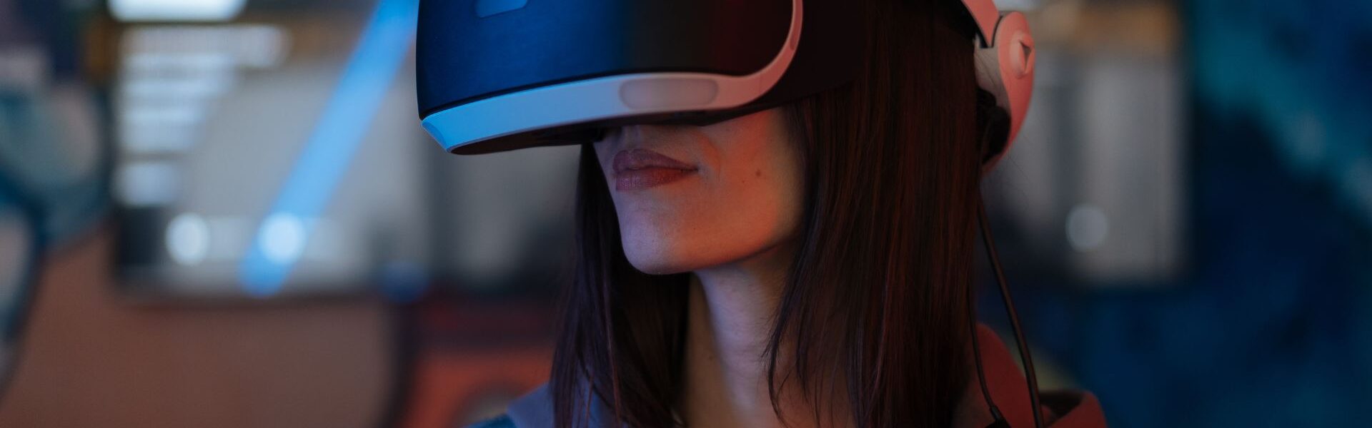 Omówienie trendów w grach w chmurze: Integracja z VR/AR i rozwój 5G