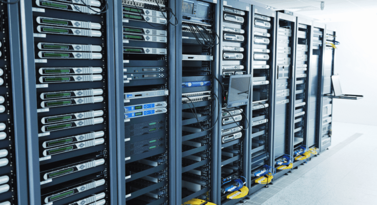 Porady dotyczące rozwiązywania problemów z zasadami grupy zapory i optymalizacji ich działania w Windows Server