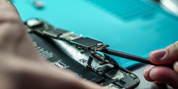 Jak przedłużyć żywotność swojego smartfona? Praktyczne porady od specjalistów z Białegostoku