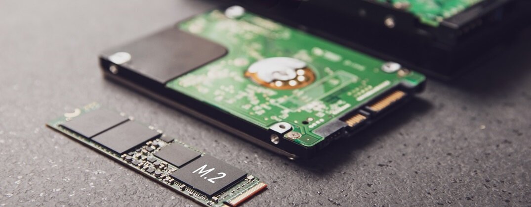 Dyski SSD vs. HDD: który wybrać i dlaczego?