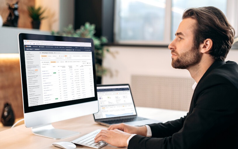 Etyka artykułów sponsorowanych: Jak zachować transparentność i wiarygodność?