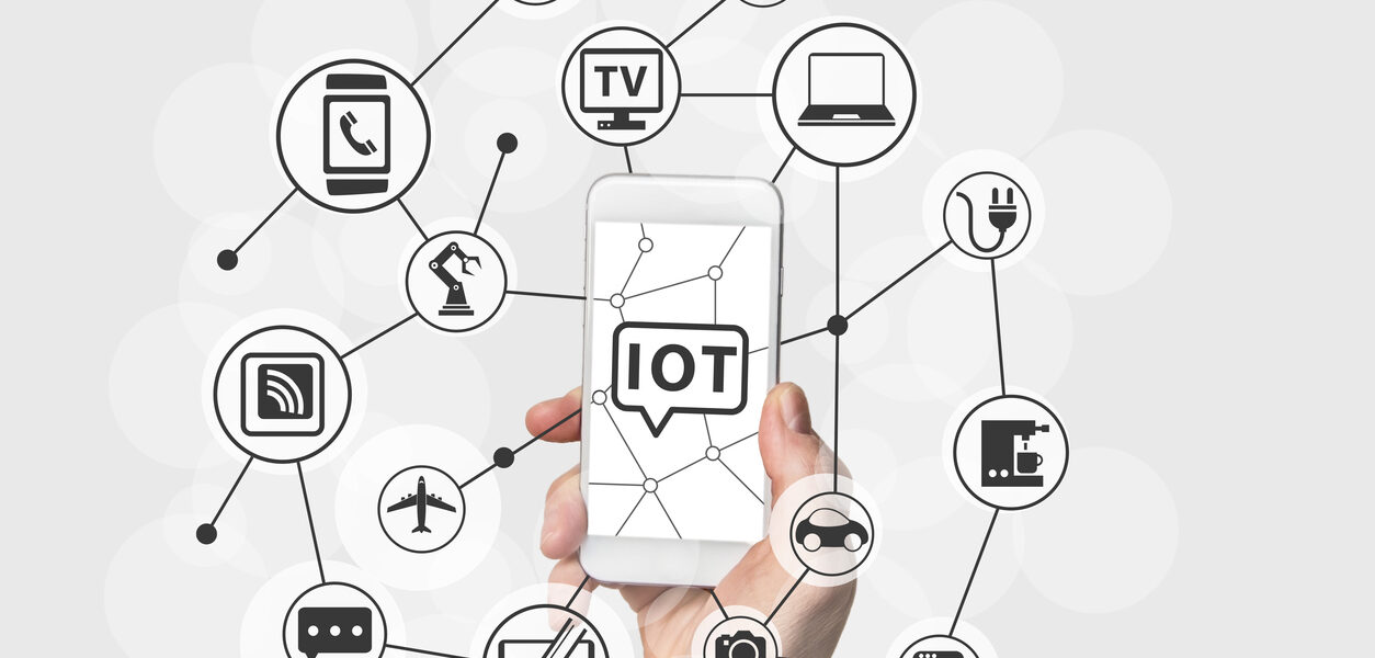 Internet rzeczy (IoT): jak inteligentne urządzenia zmieniają nasze życie?
