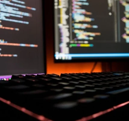 Jak działa kontrola wersji (Git) i dlaczego jest ważna?