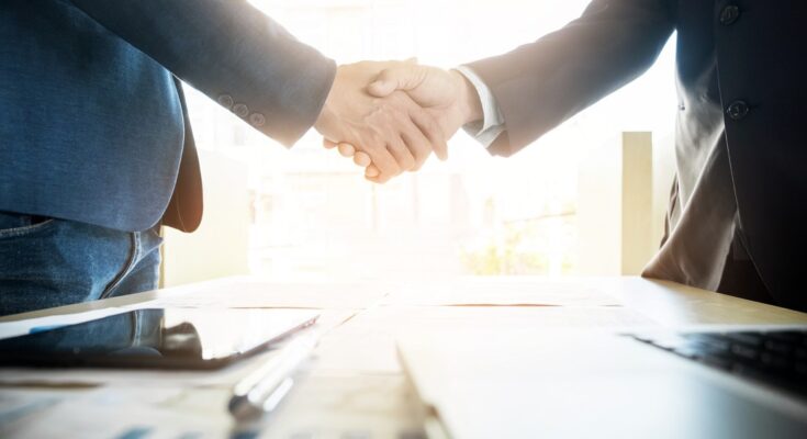 Jak uniknąć pułapki chwilówek i pożyczek pozabankowych?