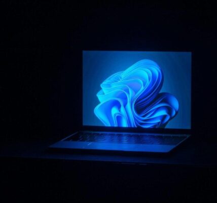 Jak zainstalować Windows 11 na laptopie bez systemu?