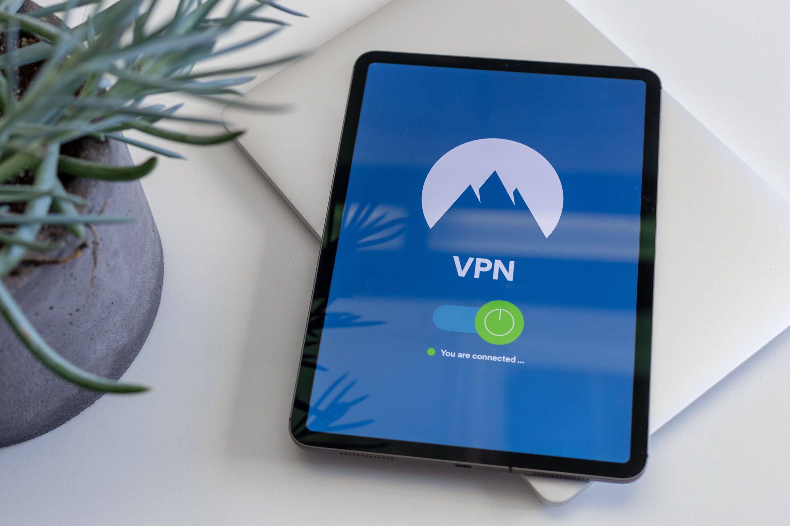 VPN (Virtual Private Network) – Kompleksowy Przewodnik