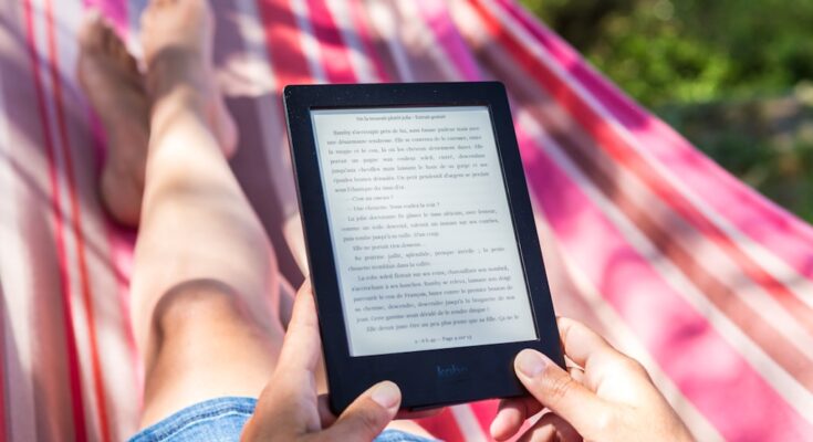 Dlaczego warto sięgnąć po ebooki? Oto ich największe zalety