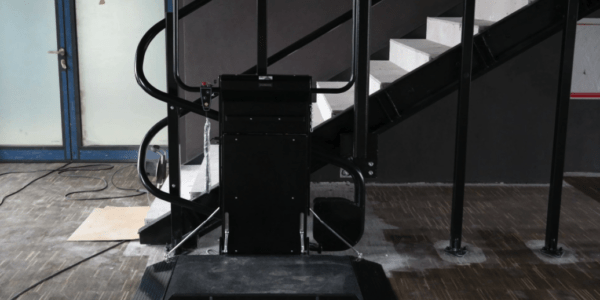 Platformy przyschodowe dla niepełnosprawnych