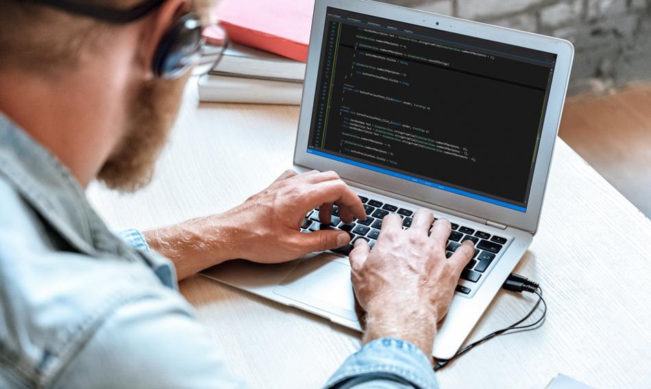 Analiza Kodu Złośliwego Oprogramowania do Kopania Kryptowalut
