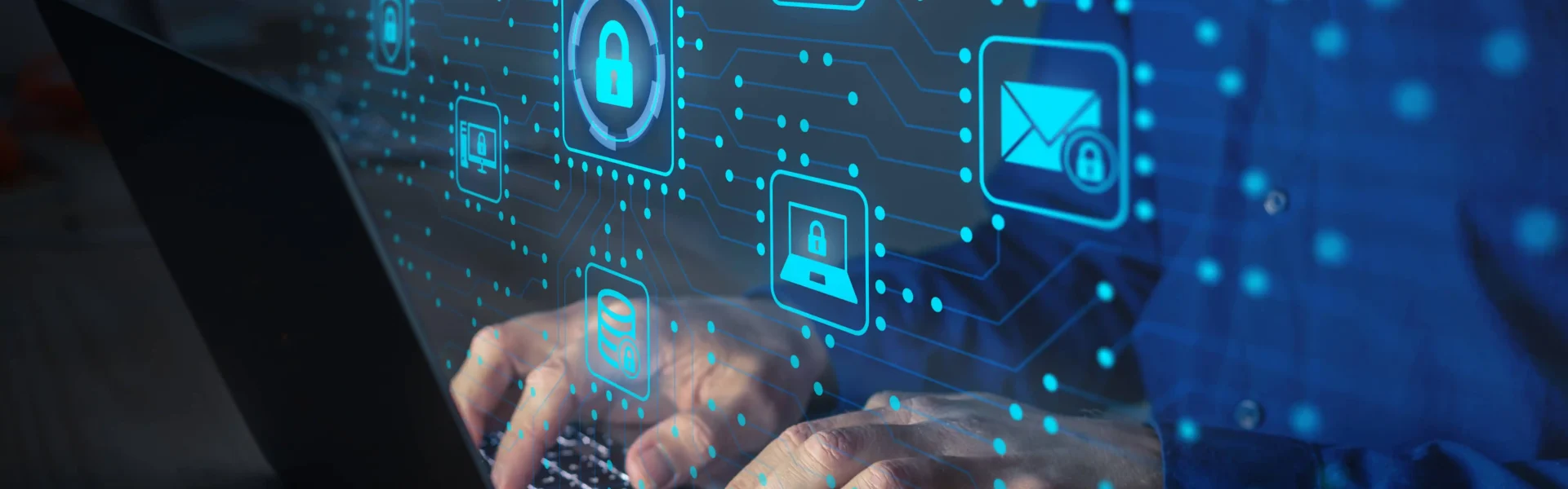 Infiltracja Komputerów Użytkowników i Tworzenie z Nich Botnetów Spamowych