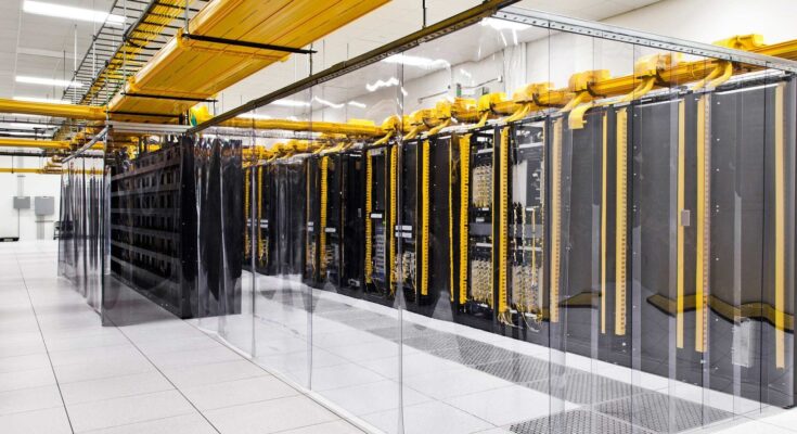 Jak bezpiecznie udostępniać zaszyfrowane pliki EFS innym użytkownikom Windows 12?