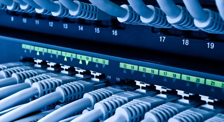 Skalowalność RIP w dużych sieciach: Ograniczenia i alternatywy