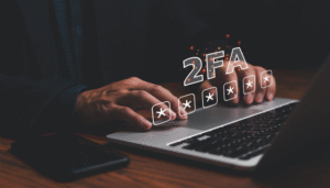 Uwierzytelnianie dwuskładnikowe (2FA): Co to jest i dlaczego powinieneś go używać?