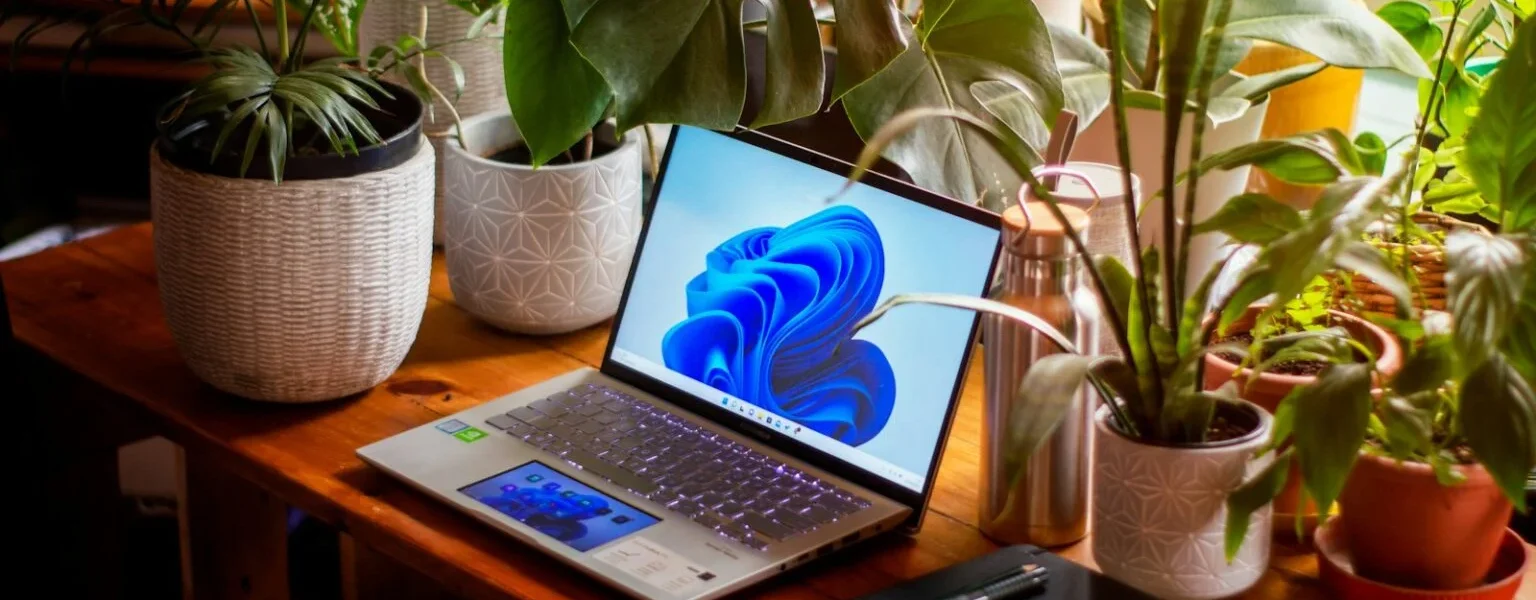 Używanie narzędzia DISM do naprawy obrazu systemu Windows 11