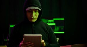 Wykorzystanie narzędzi do łamania haseł: Hashcat i John the Ripper w akcji