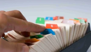 Zaawansowane zarządzanie kontami użytkowników w Active Directory: atrybuty i uprawnienia