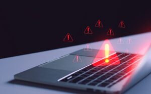 Ataki na Łańcuch Dostaw Oprogramowania (Supply Chain Attacks): Jak aktualizacje niosą zagrożenie
