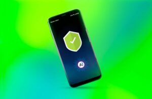 Ataki na Secure Element i Hardware-Backed Security: Czy sprzętowe zabezpieczenia Androida są nie do złamania?