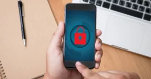 Fałszywe Usługi VPN: Jak cyberprzestępcy tworzą fałszywe usługi VPN w celu kradzieży danych użytkowników i jak je rozpoznawać