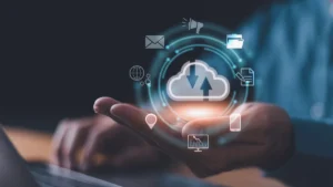 Inteligentne zarządzanie zasobami chmury z AI: Dynamiczne skalowanie i optymalizacja kosztów