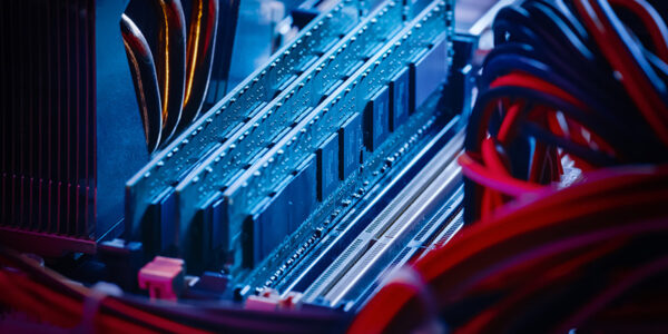 Jak naprawić problemy z dynamiczną alokacją pamięci w maszynie wirtualnej?