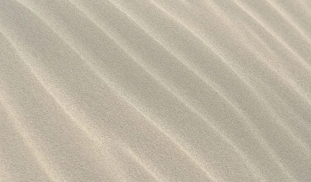 Piaskownice (sandboxing) i wirtualne środowiska do bezpiecznego testowania podejrzanych stron. Jak z nich korzystać