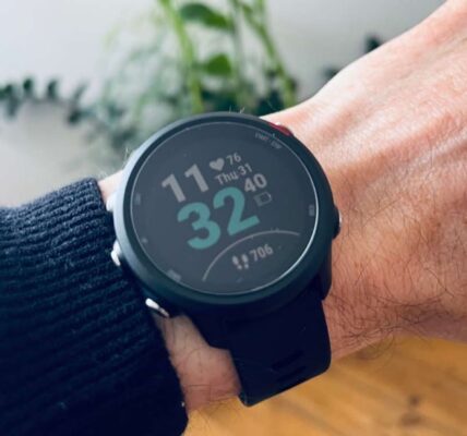 Technologie noszone dla zdrowia i fitness w 2025: Inteligentne zegarki, opaski i sensory