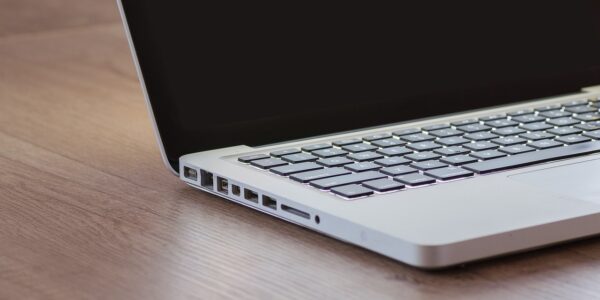 najmniej awaryjne laptopy