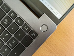 Hibernacja, uśpienie, czy całkowite wyłączenie? Co jest najlepsze dla szybkości startu Windows 11