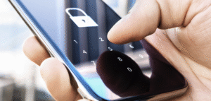 Kradzież tożsamości poprzez luki w Androidzie: Odcisk palca, PIN, wzór – co jest najbezpieczniejsze?