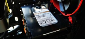 Windows Storage Spaces w Windows 12: Łączenie dysków w jeden logiczny wolumin