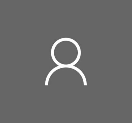 Zarządzanie kontami użytkowników w Windows 12: Od administratora po konto gościa