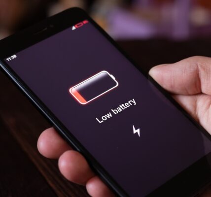 Jak działa i co daje tryb oszczędzania baterii w Androidzie?