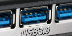 Kolory portów USB – co oznaczają i jak je rozpoznać?