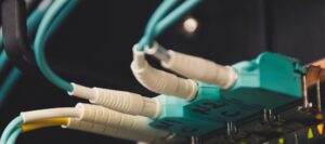 NAT vs VLAN – Czy to to samo? Kompendium różnic i zastosowań