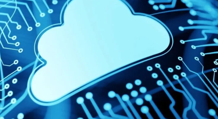 Od gruntownej modernizacji po efektywność – Budowanie elastycznych i bezpiecznych środowisk hybrydowej chmury