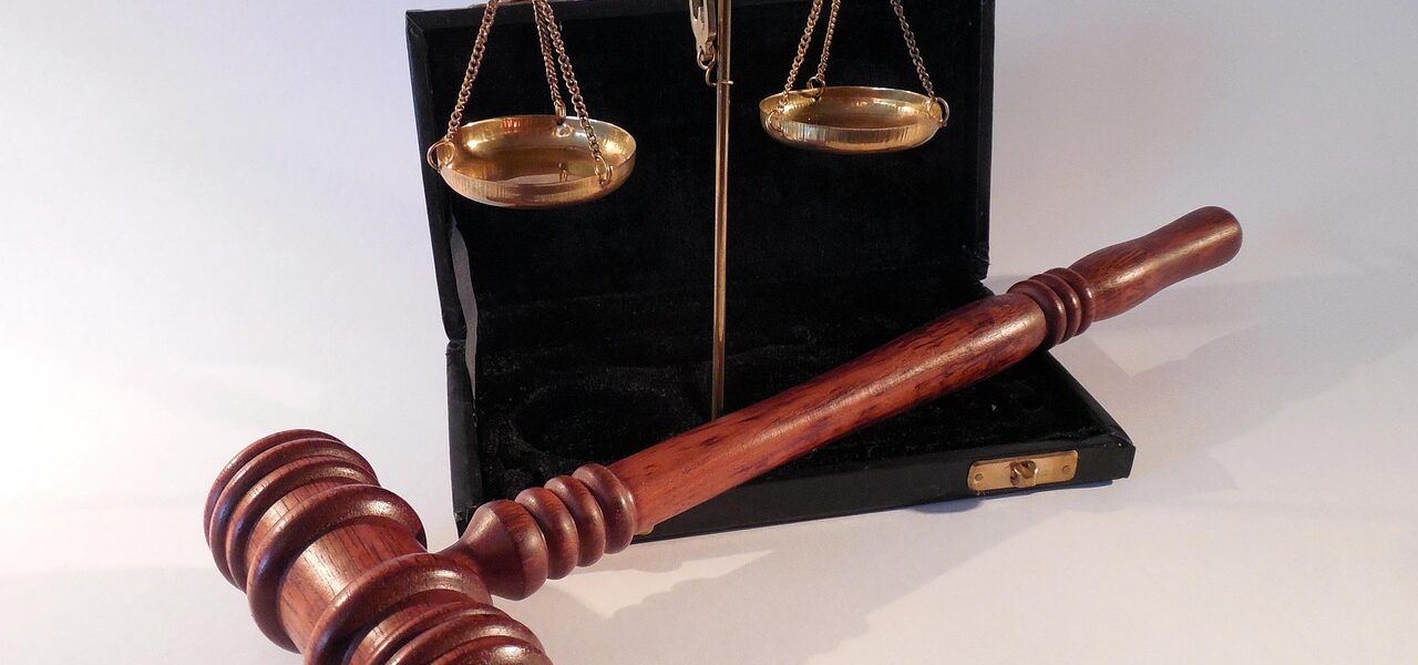 Czym jest rażące niedbalstwo w kontekście upadłości konsumenckiej?